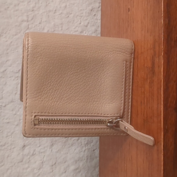 Kate Spade wallet - Picture 4 of 7